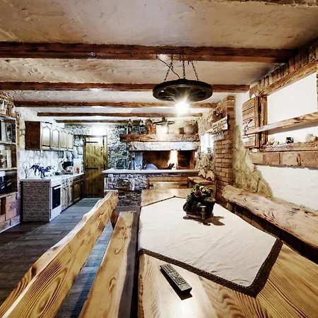 Сasa de vacaciones Cozy In With Sauna *